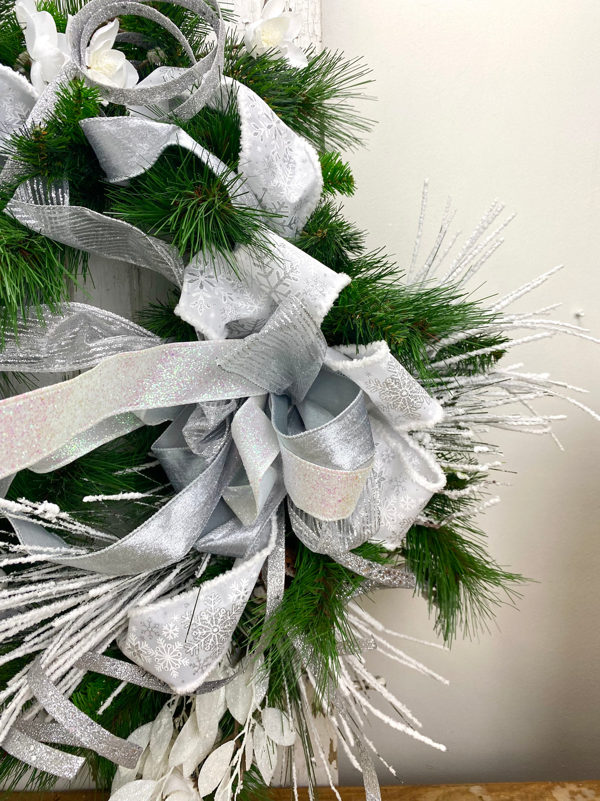27" Snowy Splendor Wreath