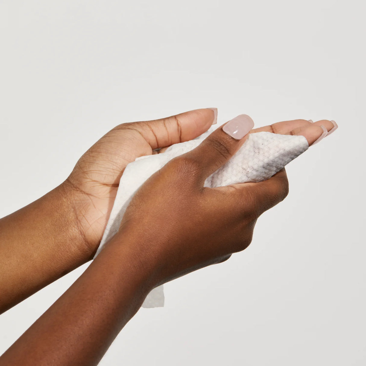 Glacial Mint + Eucalyptus Facial Cleansing Wipes