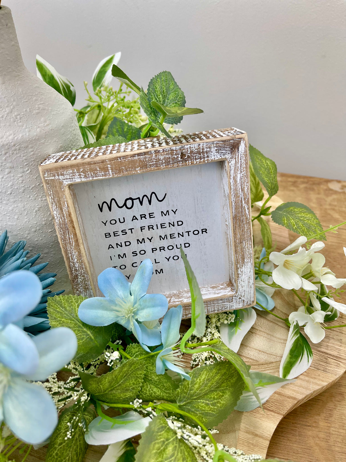 Mom Wood Gift Sign