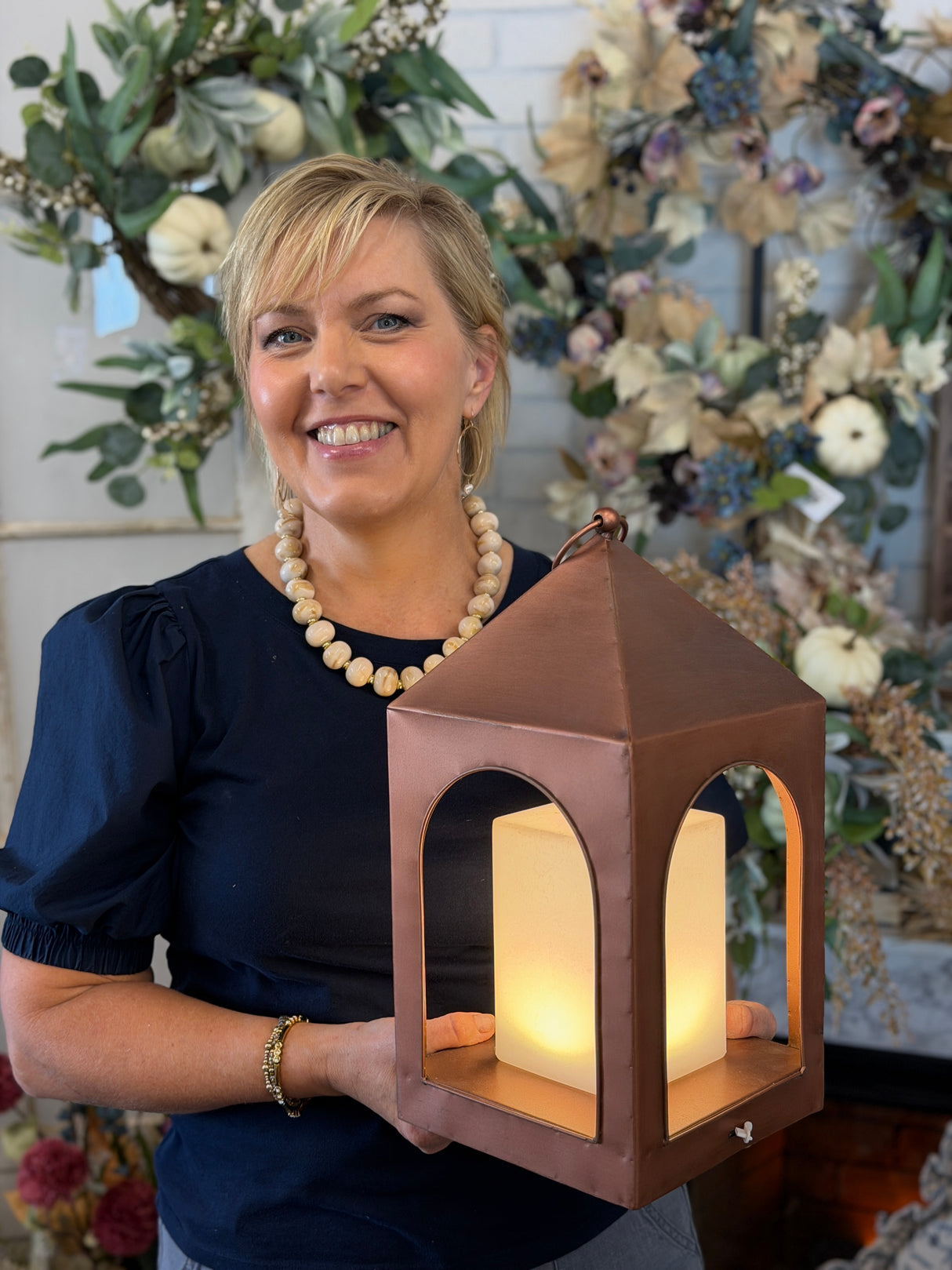 Bronze Classic Glowing Lantern