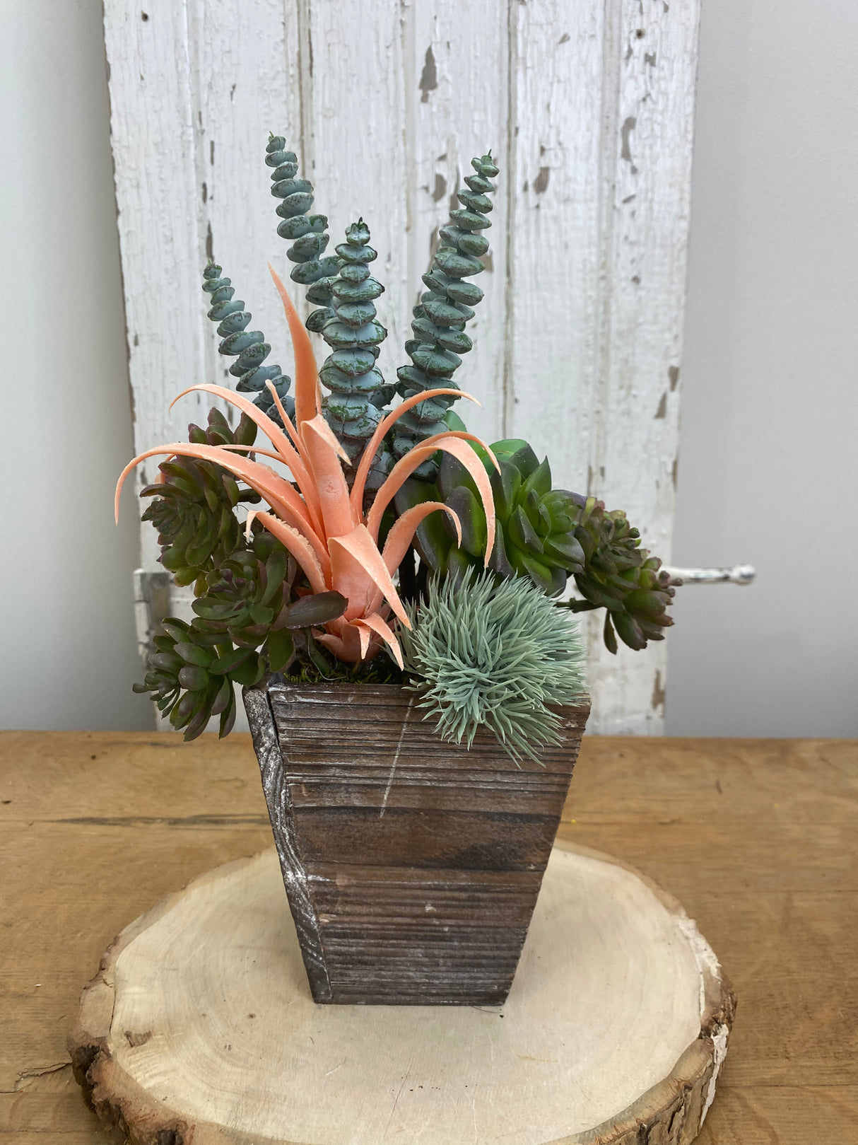 12" Lakeside Dreams Centerpiece