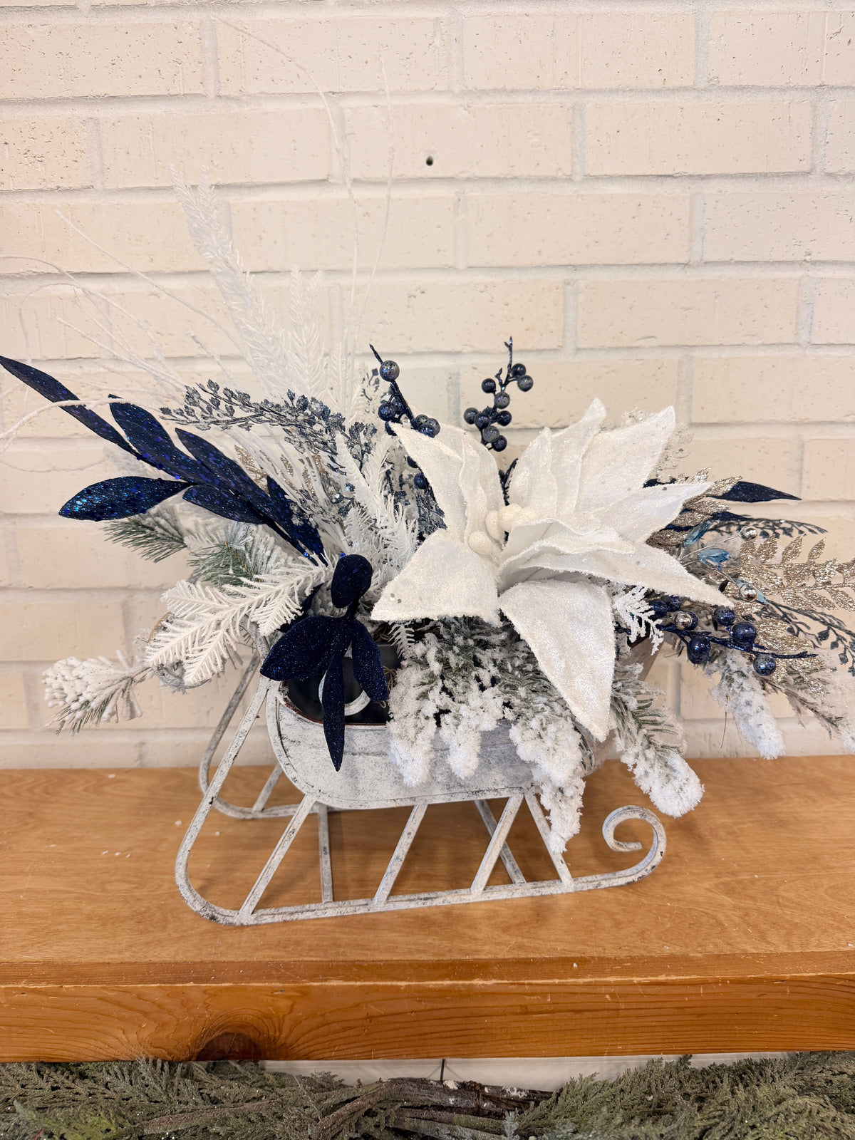 23" Glacier Blue Centerpiece