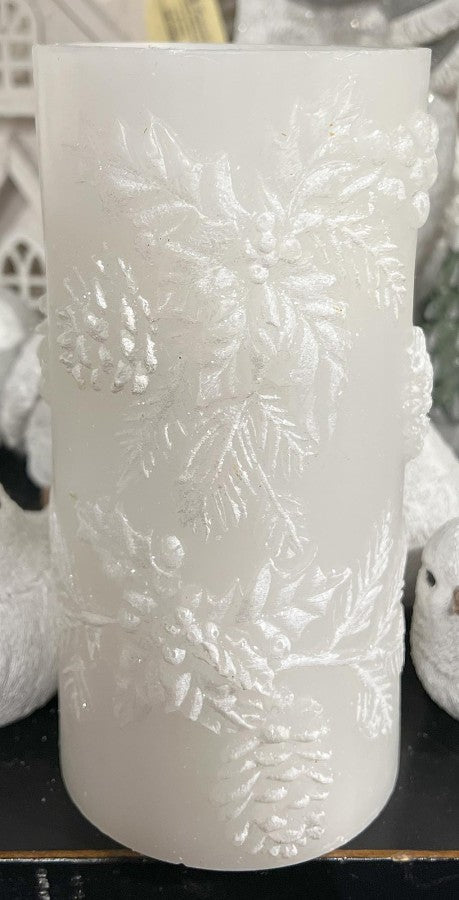 Frosty Forest Fountain Candle