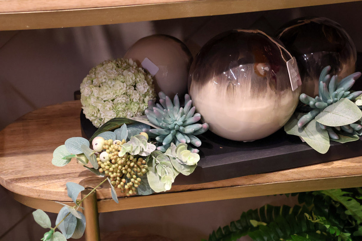 Succulent Berry Pick