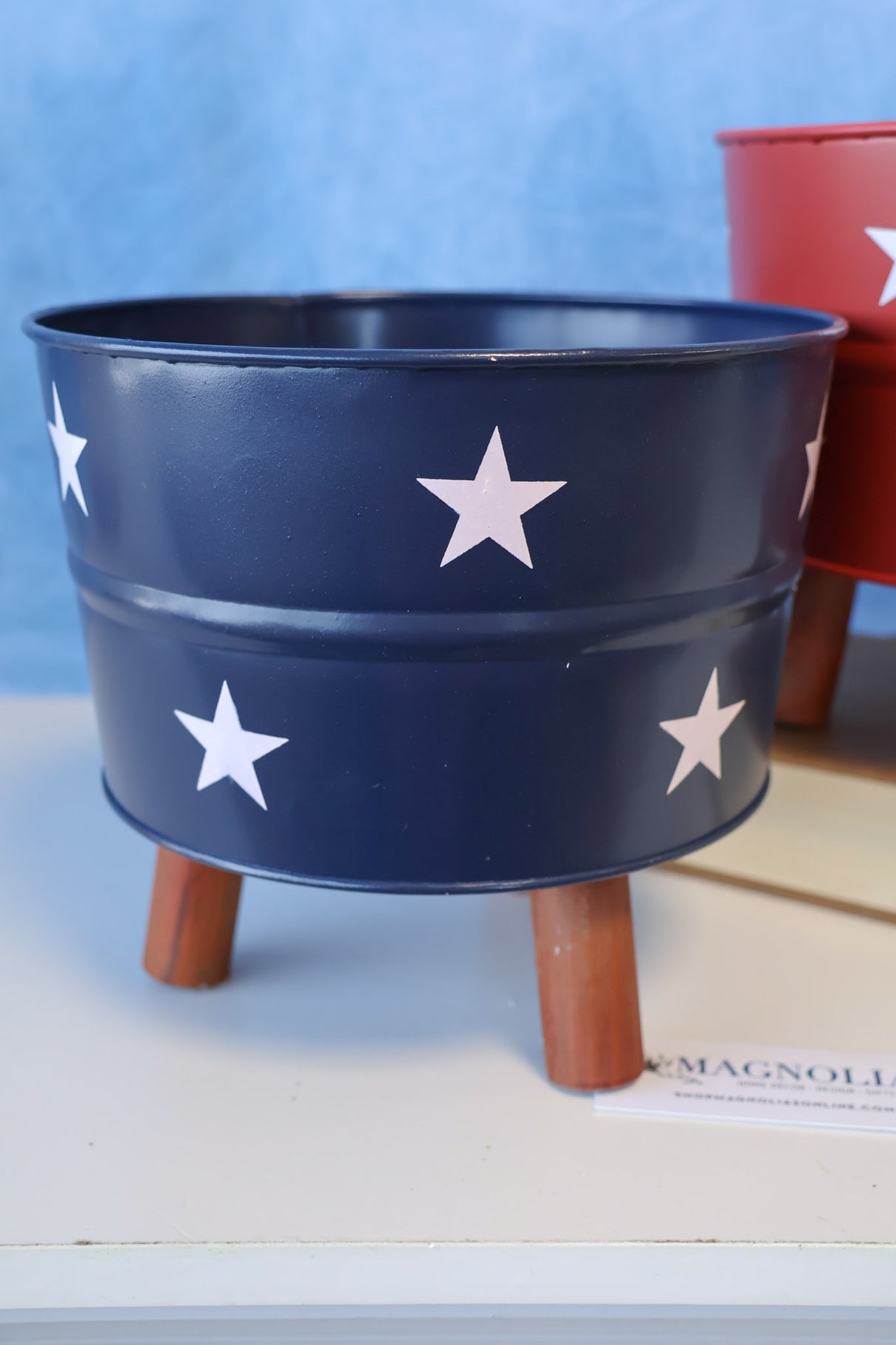Americana Planters on Stands- 2 Colors