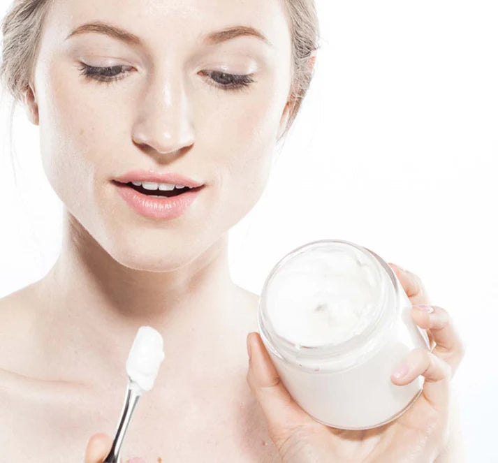 Blissed Moon Dip® Back to Youth Body Mousse