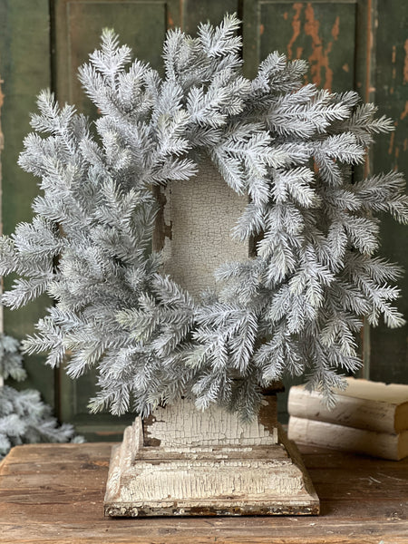 24" Snowy Sitka Spruce Wreath