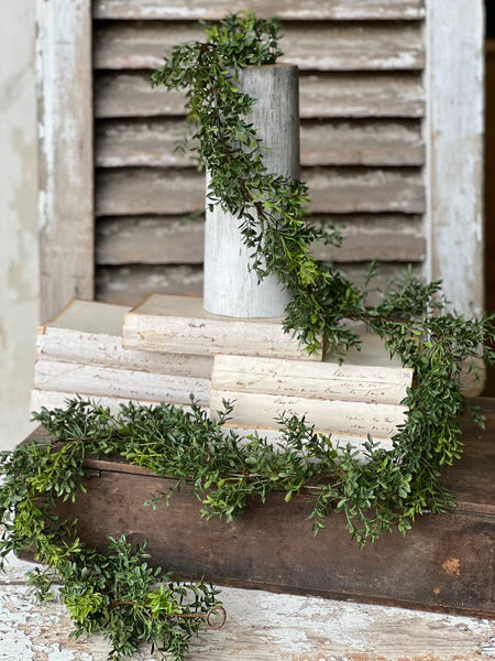 6' New England Boxwood Garland