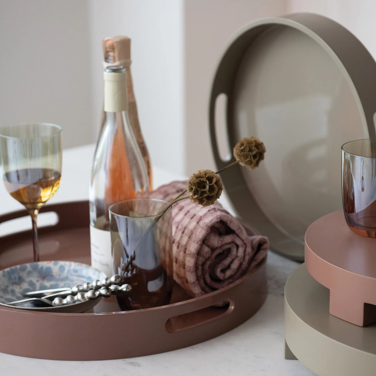 Lacquered Round Trays - 2 Sizes