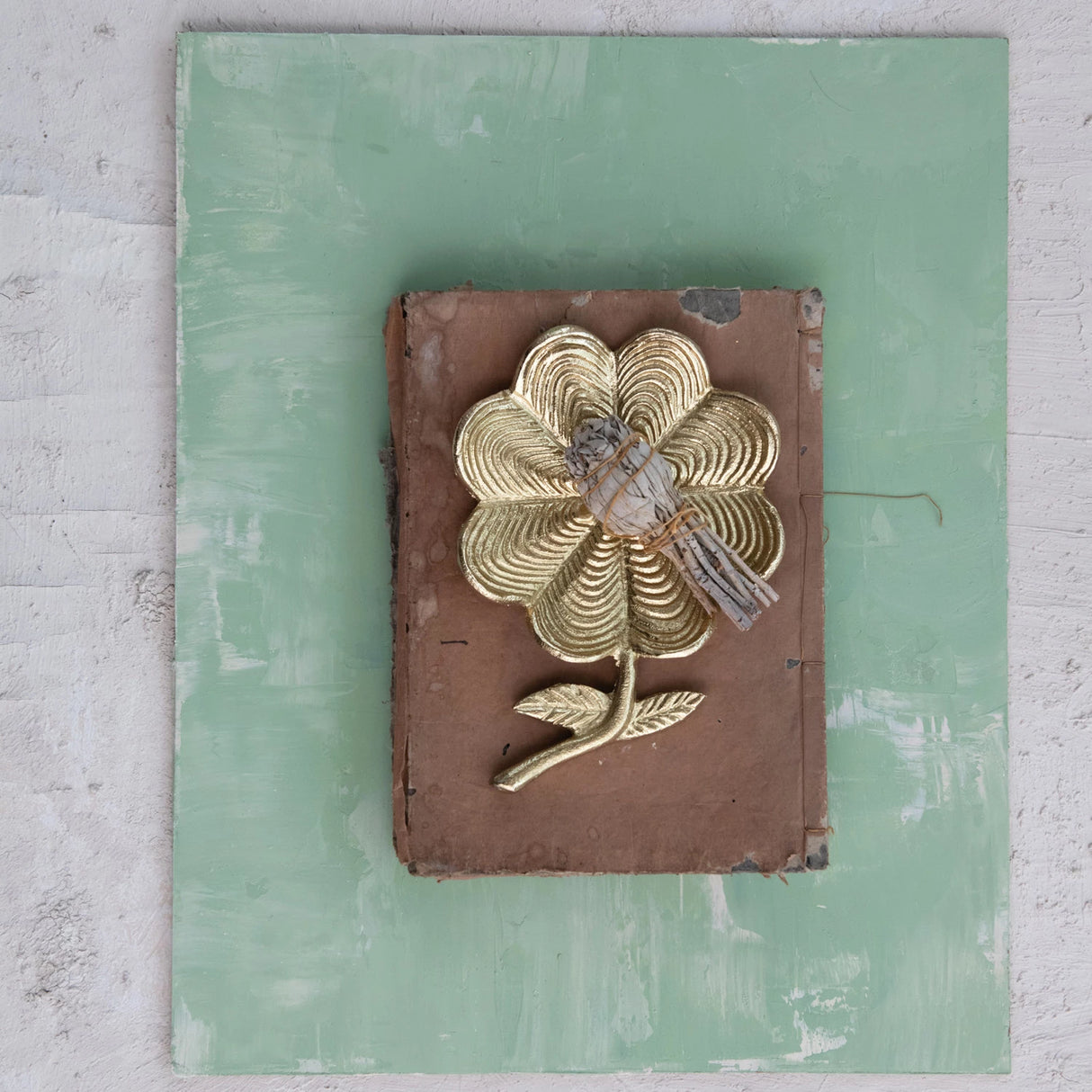 Gold Cast Aluminum Flower Dish
