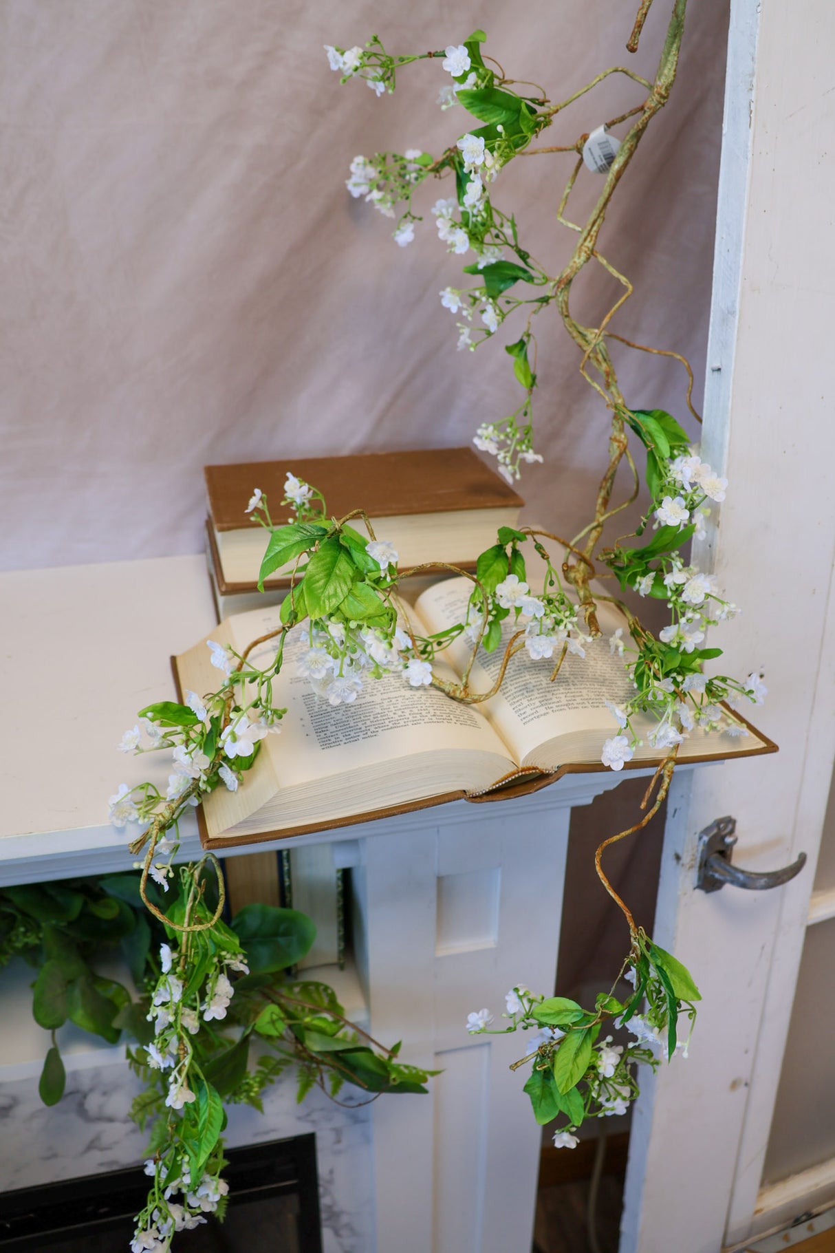 65" White Wild Fairy Blossom Garland