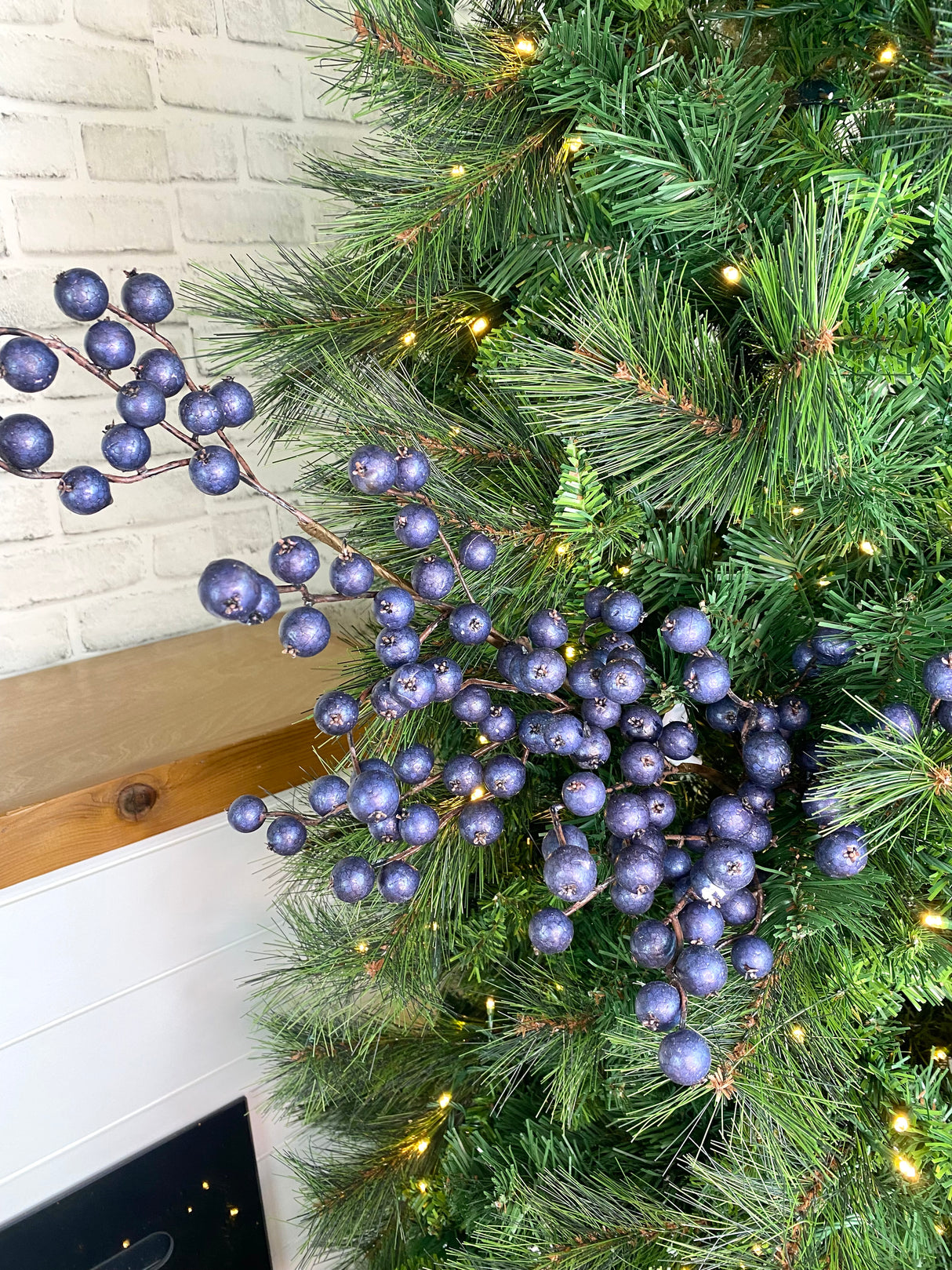 Navy Crabapple Spray