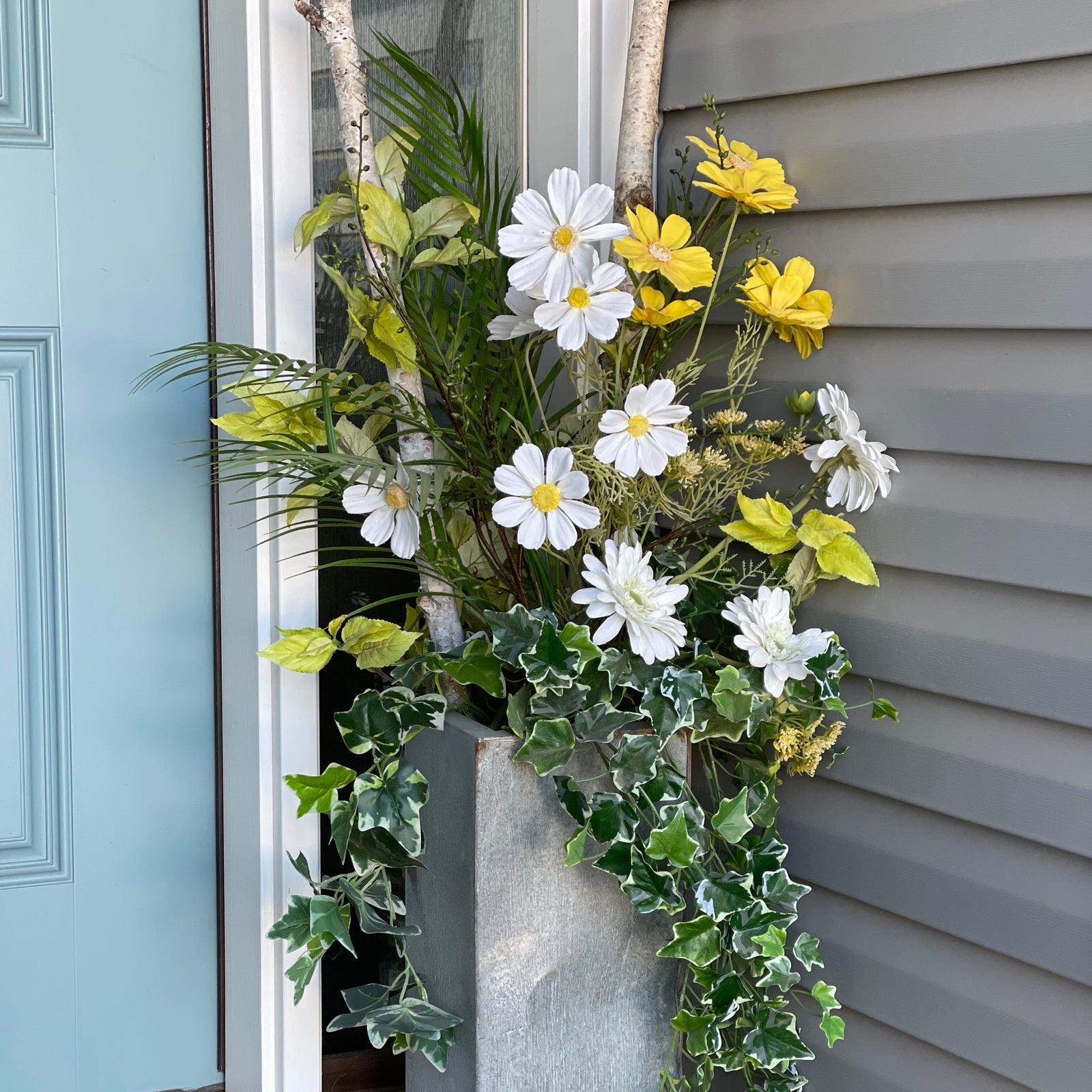 Maintenance-Free Outdoor Florals For 2024