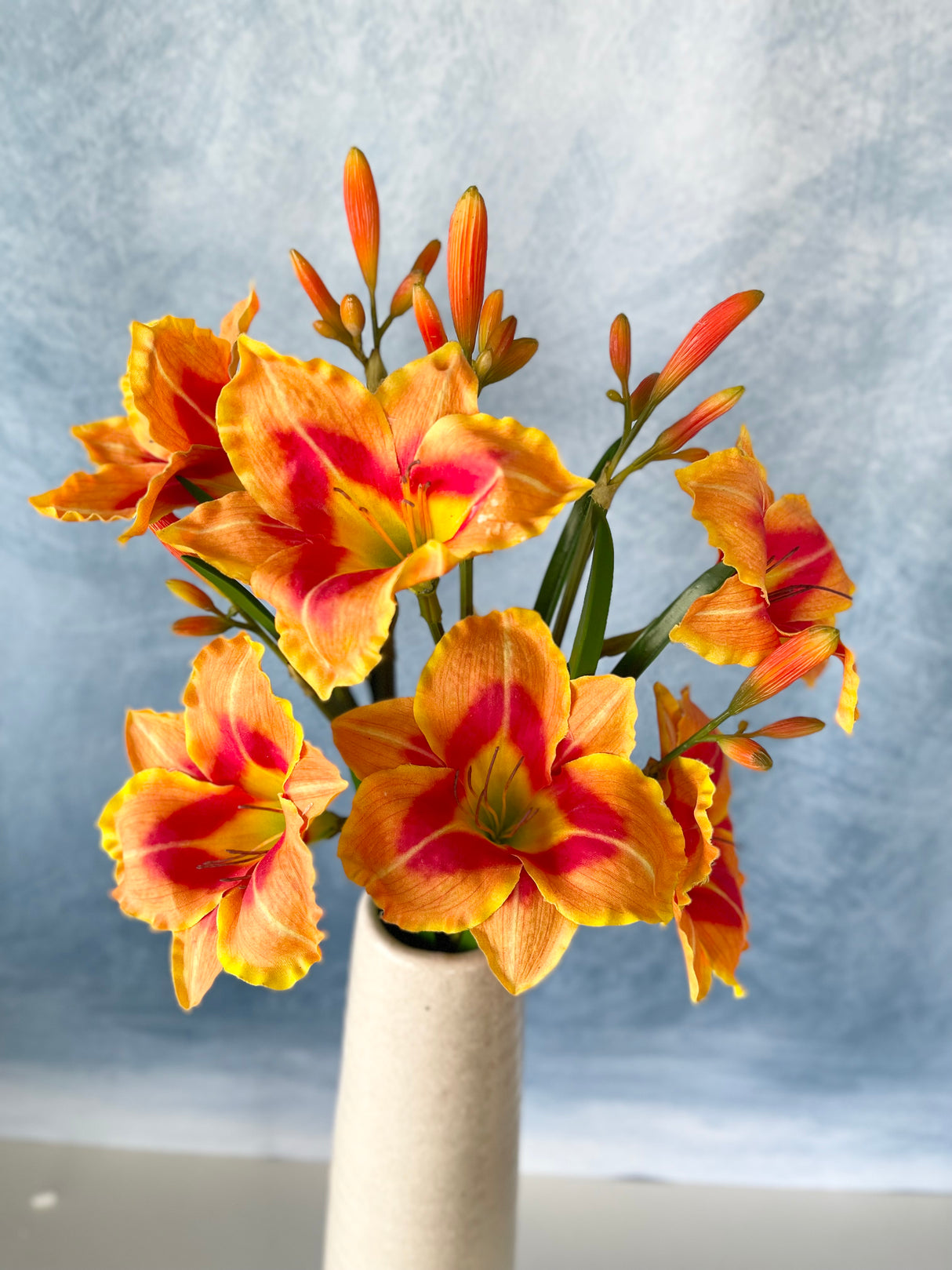 Real Touch Bright Lily Spray