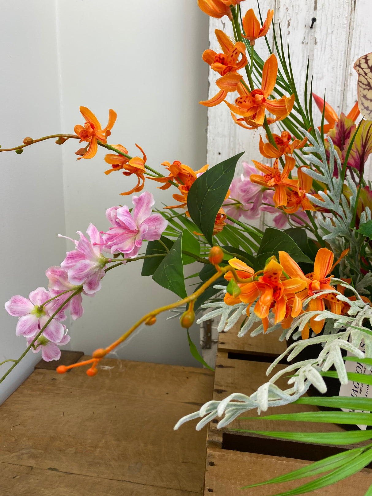 36" Island Flame Centerpiece