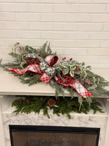 36" Under the Mistletoe Swag