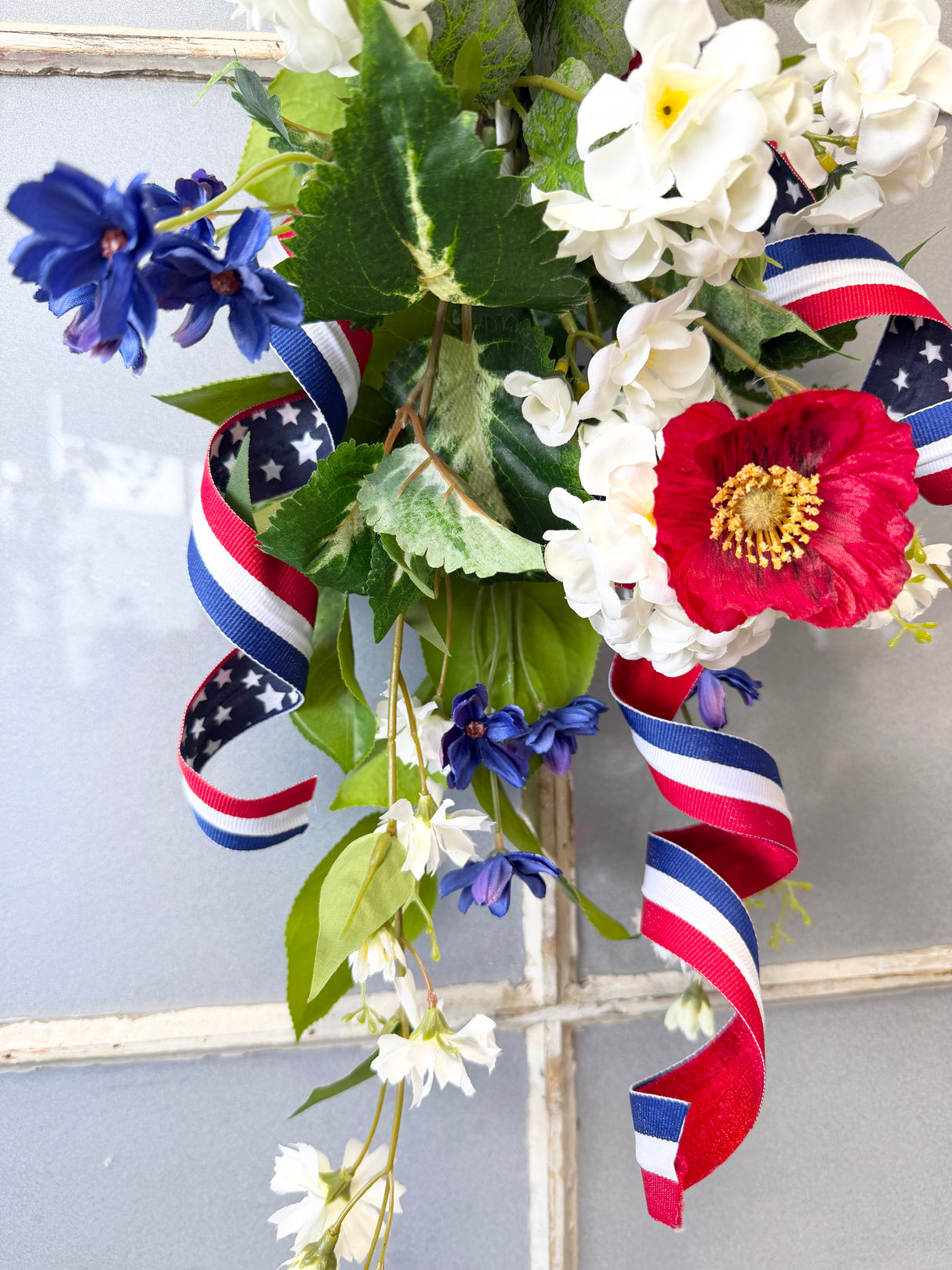 23" United We Stand Swag