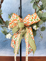 14" Carrot Surprise Bow