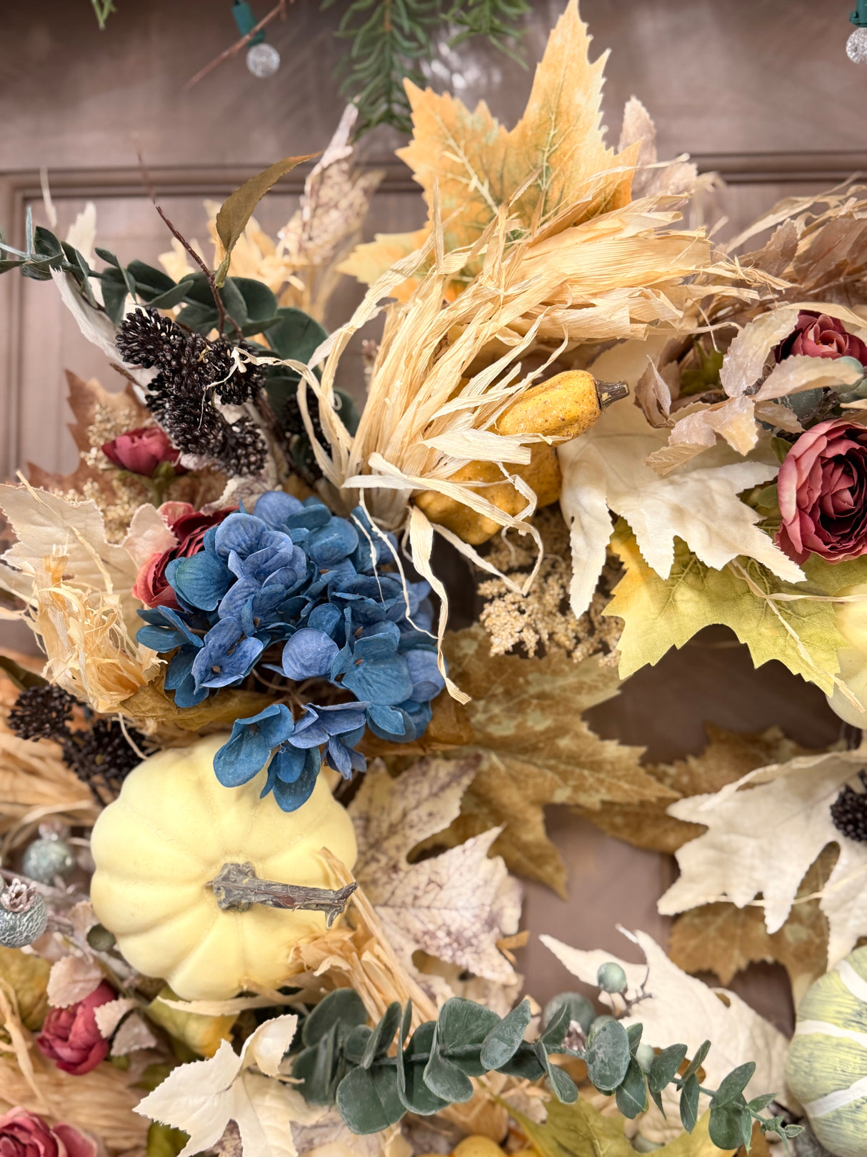 25" Whispering Wheat Wreath