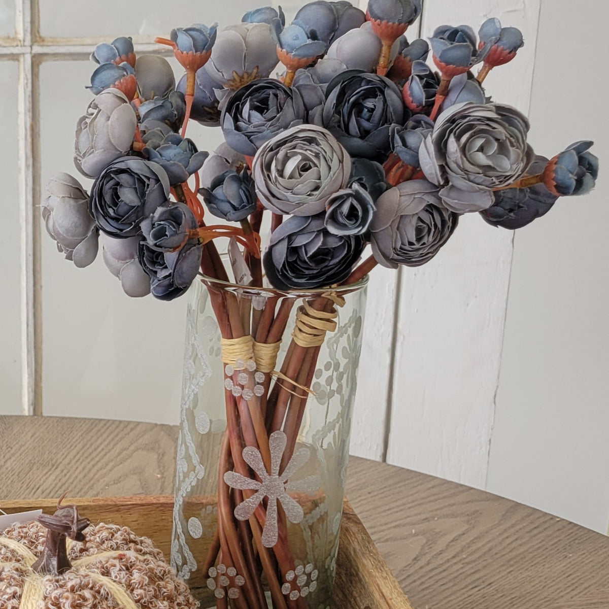 Dusty Blue Ranunculus Bundle – Magnolias