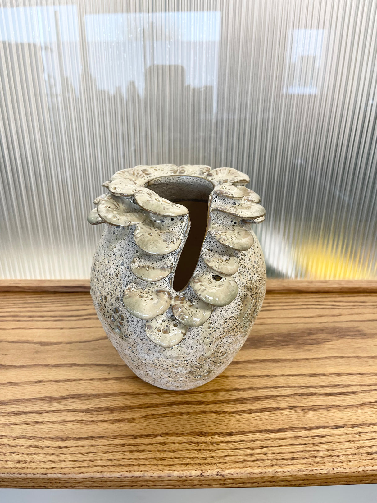 Stoneware Mushroom Pot