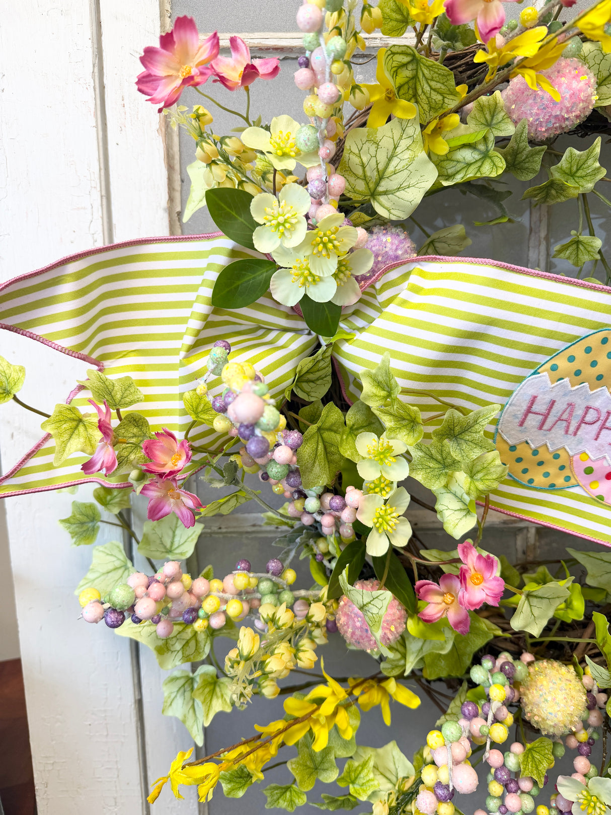 26" Happy Easter Wreath
