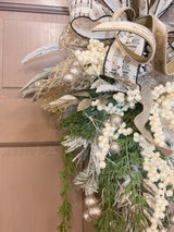 28" Golden Keepsake Swag