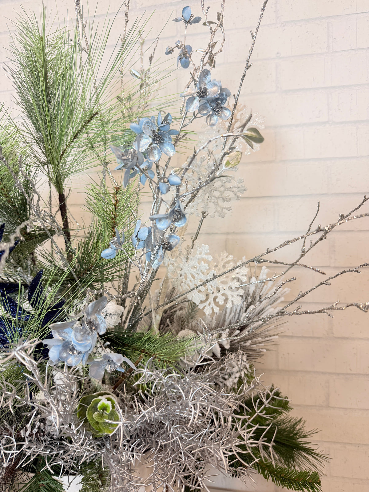 Frozen Winter Porch Pot Kit