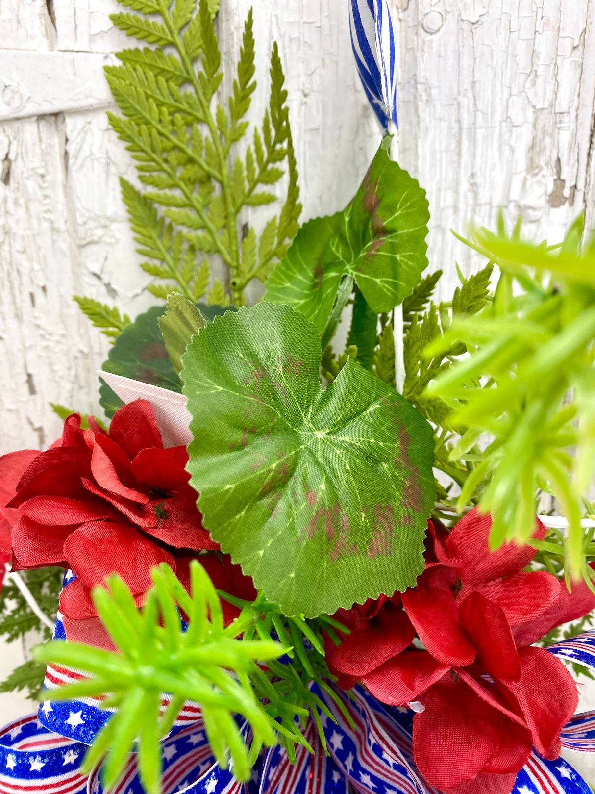 25" Old Glory Vertical Swag