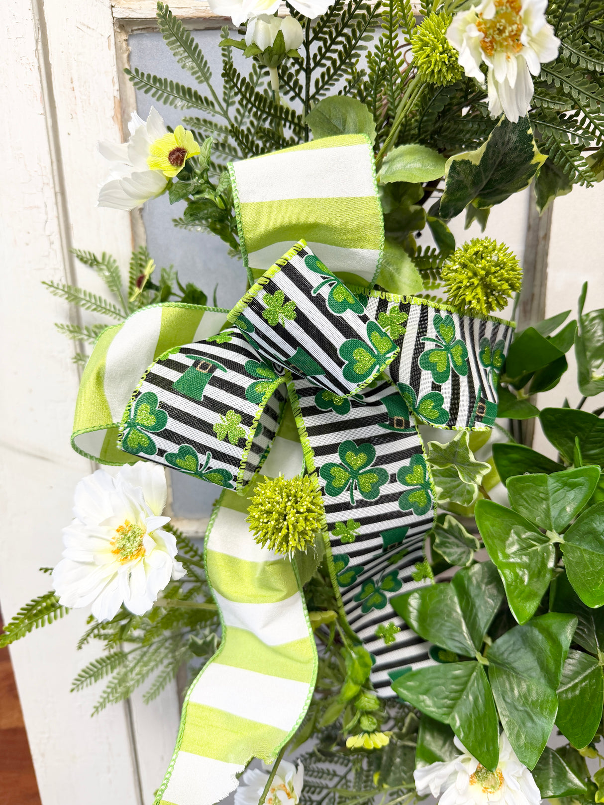 26" Feeling Lucky Wreath