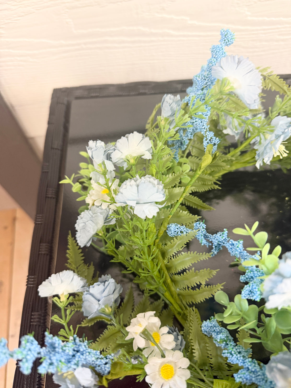 Mixed Flower Mini Blue Candle Ring