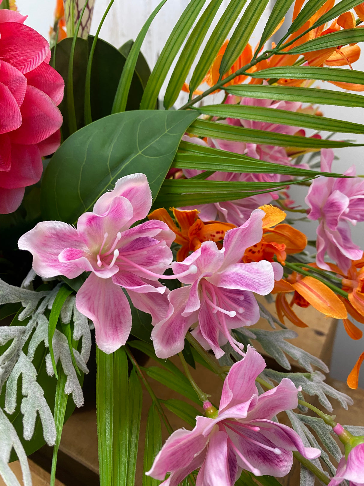 36" Island Flame Centerpiece