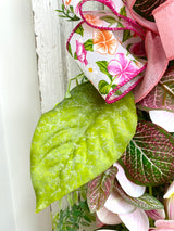 28" Cheery Cottage Swag