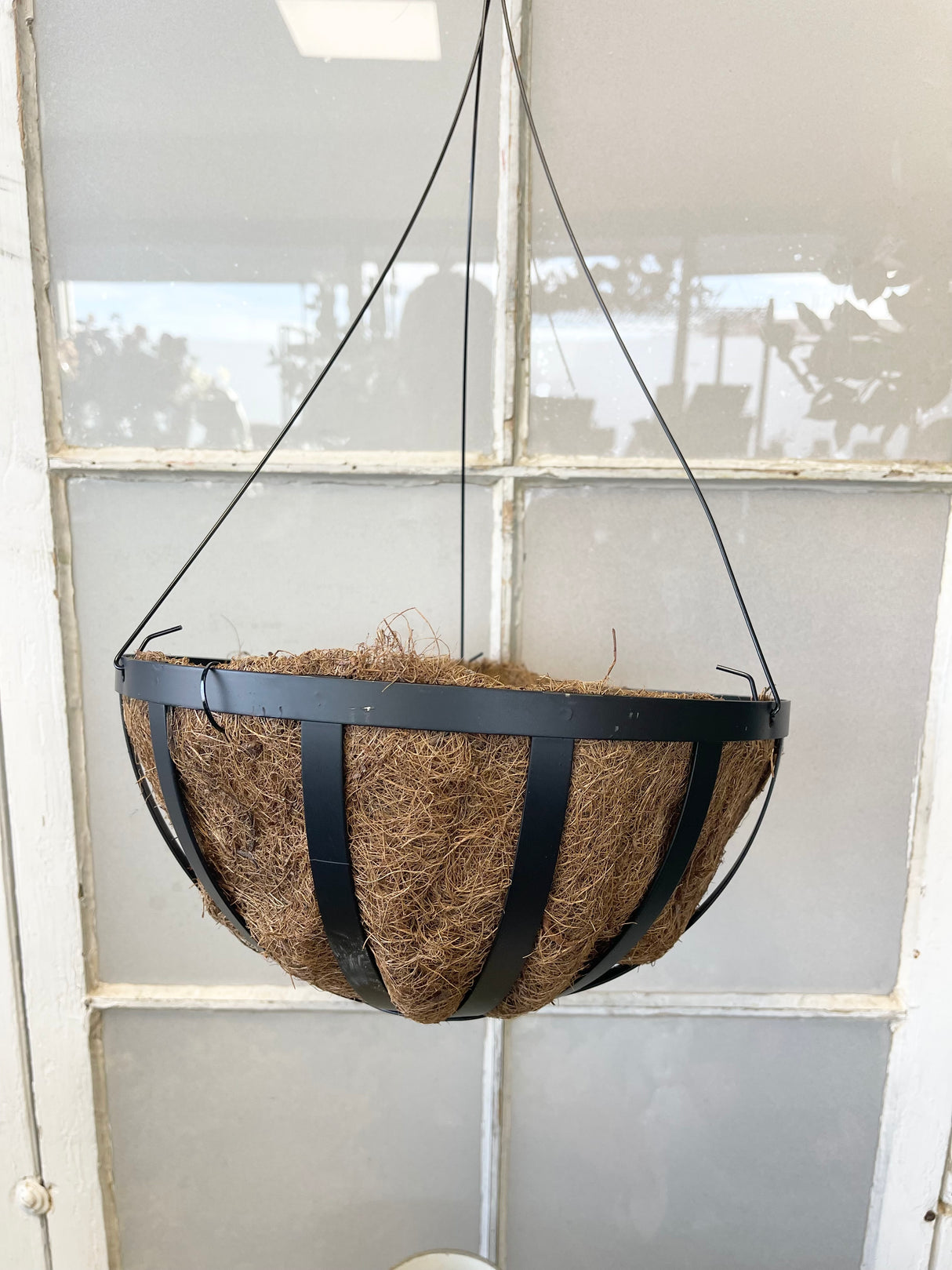 Oxford Rigid Wire Round Hanging Basket