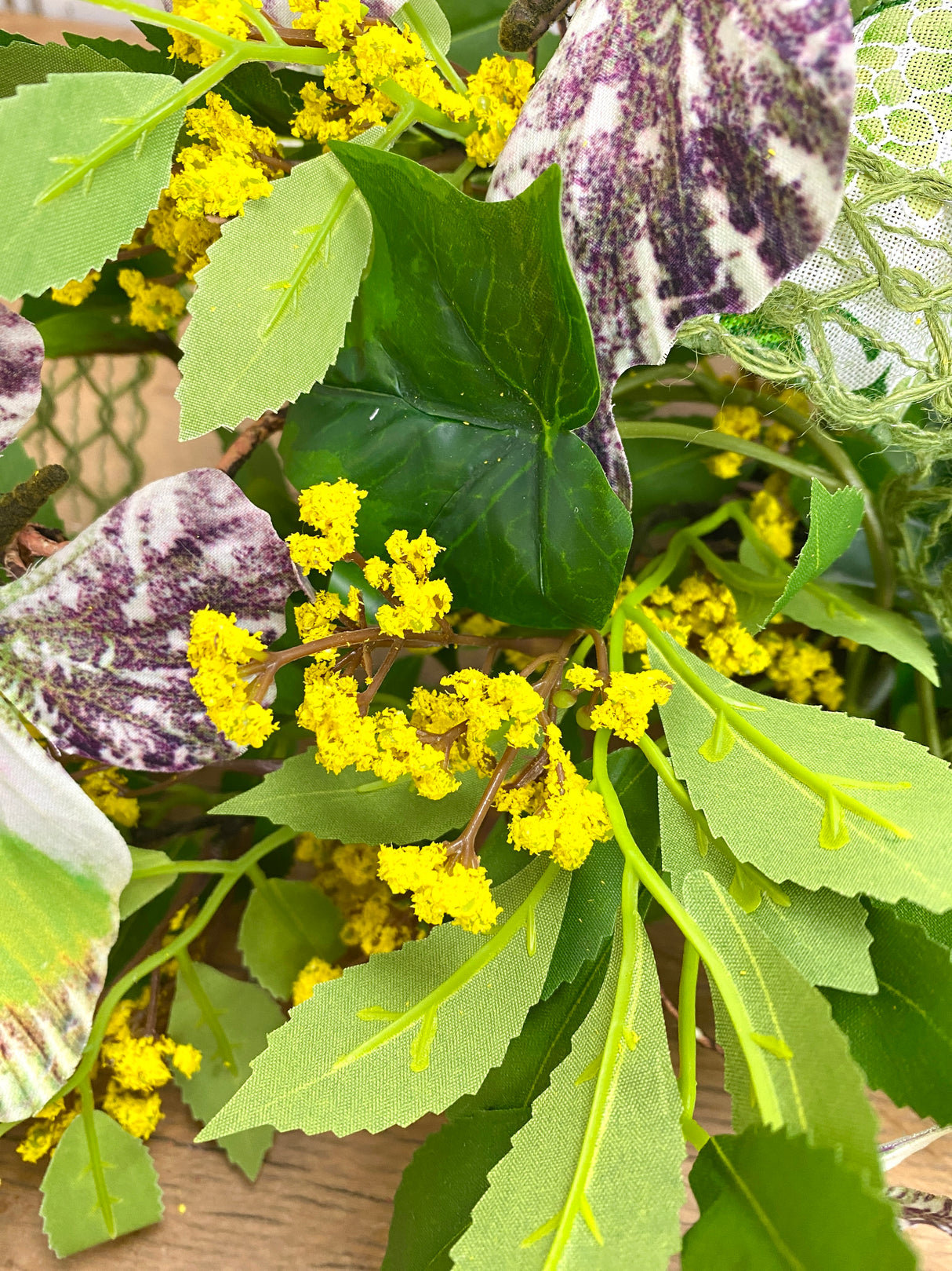 26" Wild Flower Walk Swag