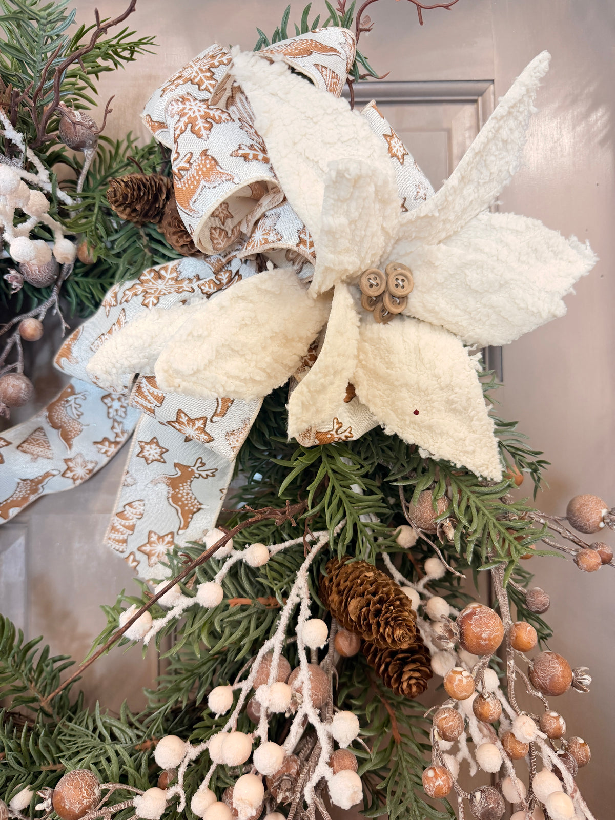 Snowberry Estate Wreath Kit