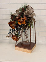 19" Golden Pinecone Lantern Swag