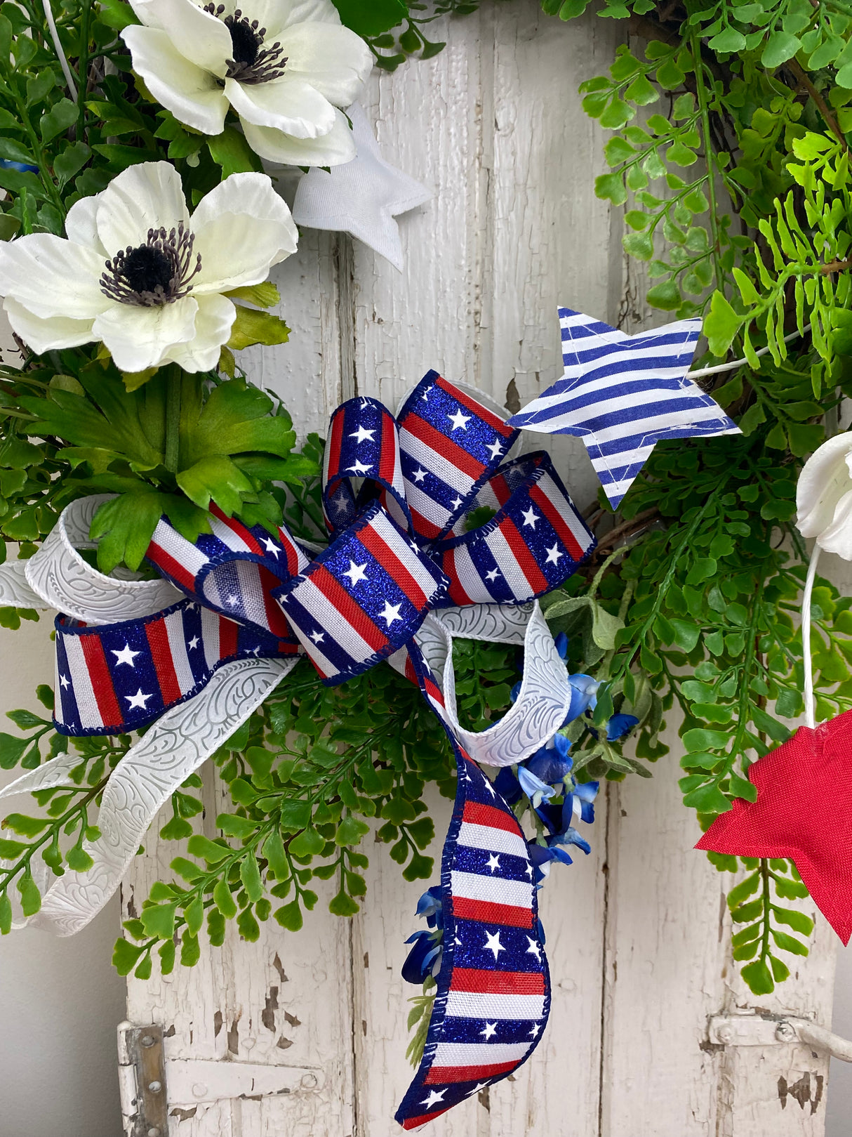 21" Let's Celebrate Wreath