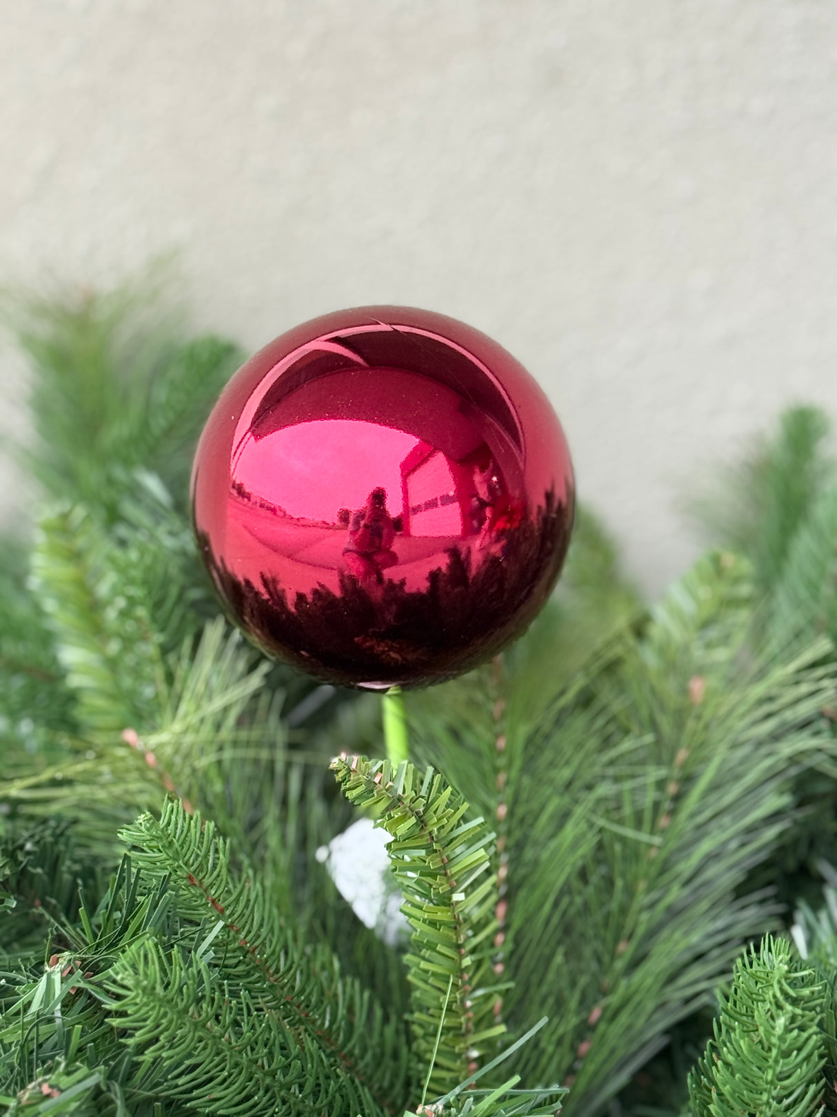 Shiny Burgundy Ornament Stake