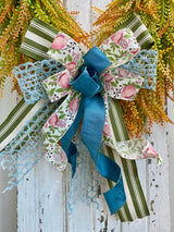 17" Cozy Cottage Bow
