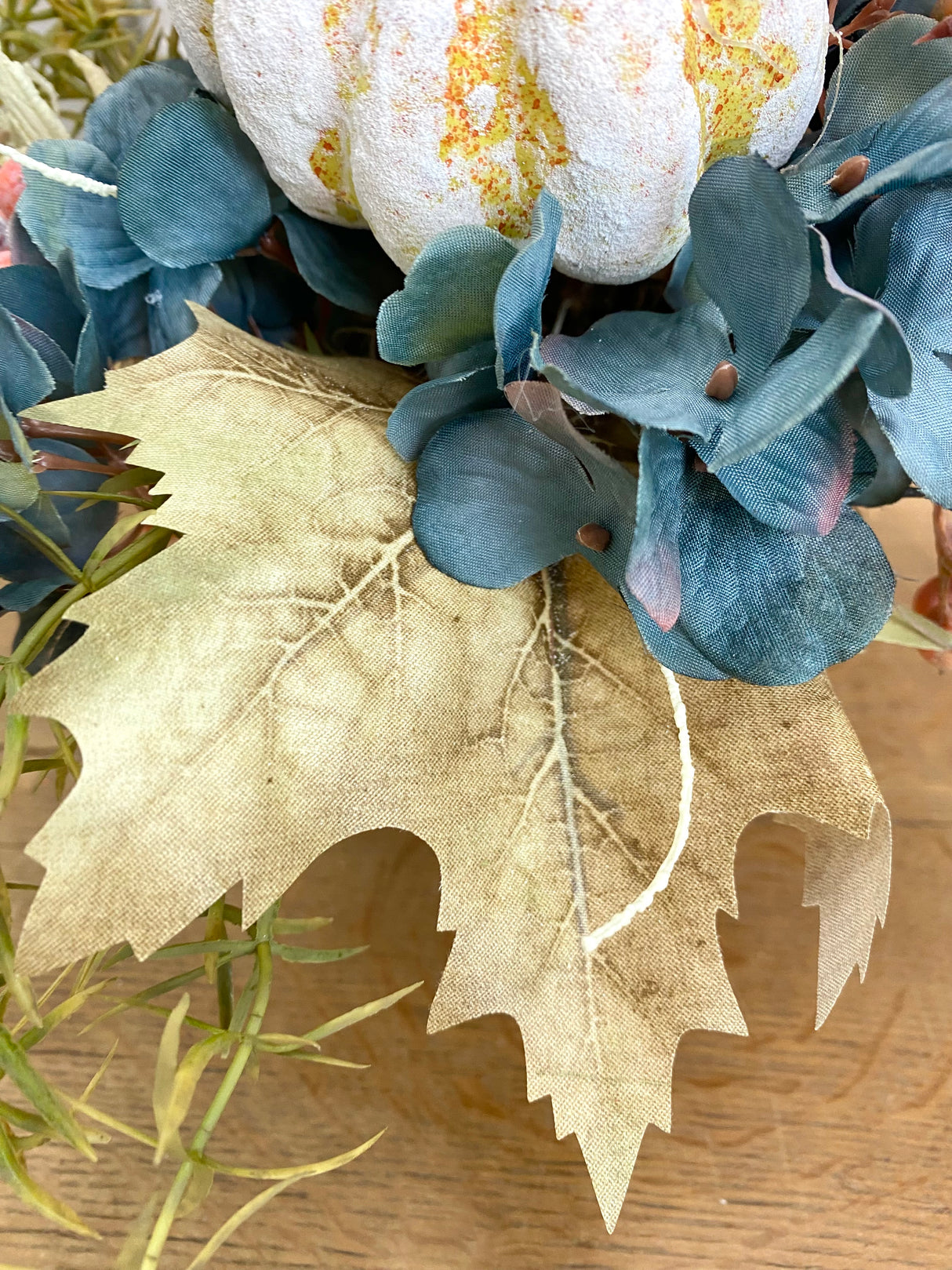 13" Autumn's in the Air Centerpiece