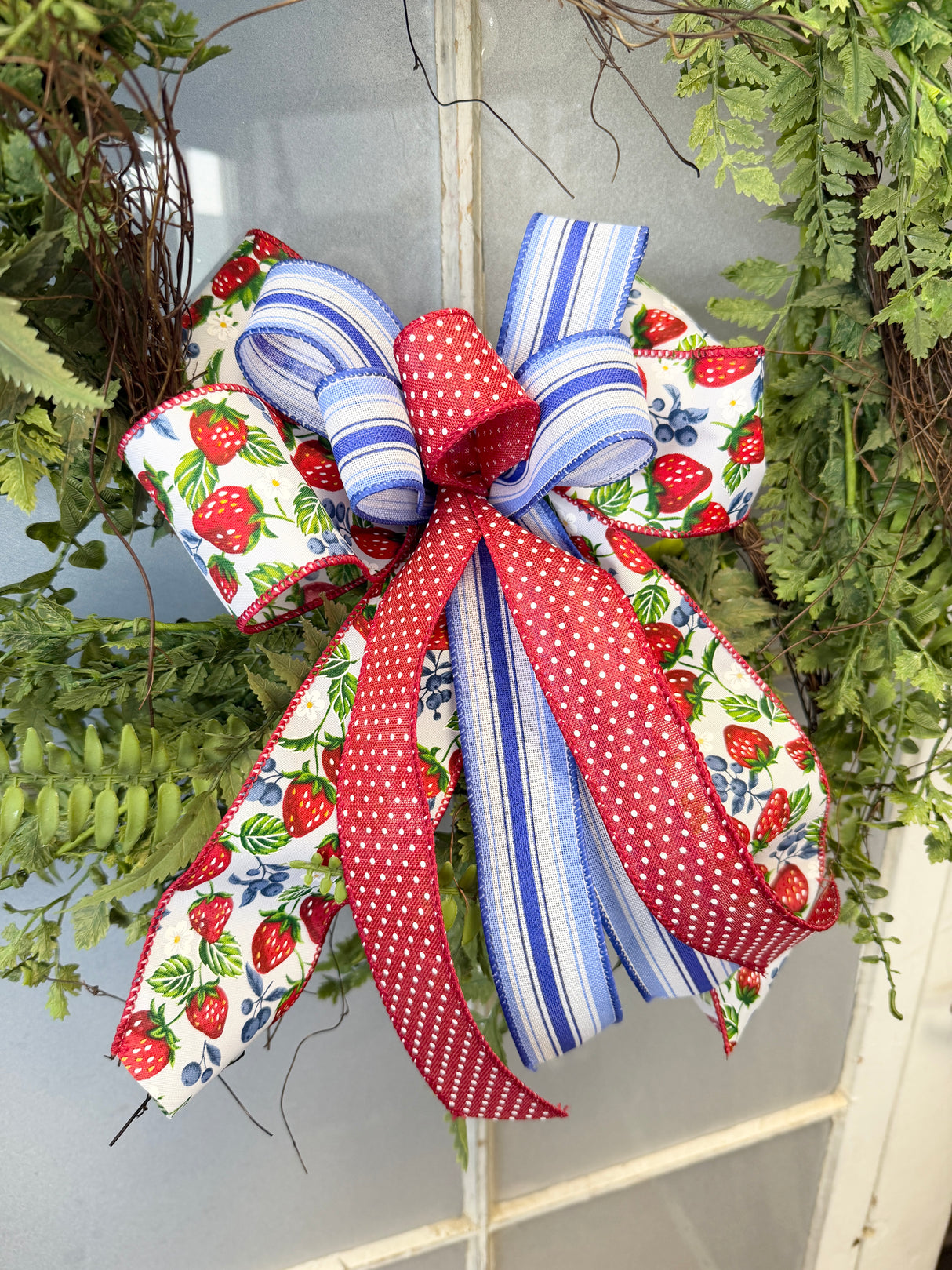 13" Berry Pickin Bow