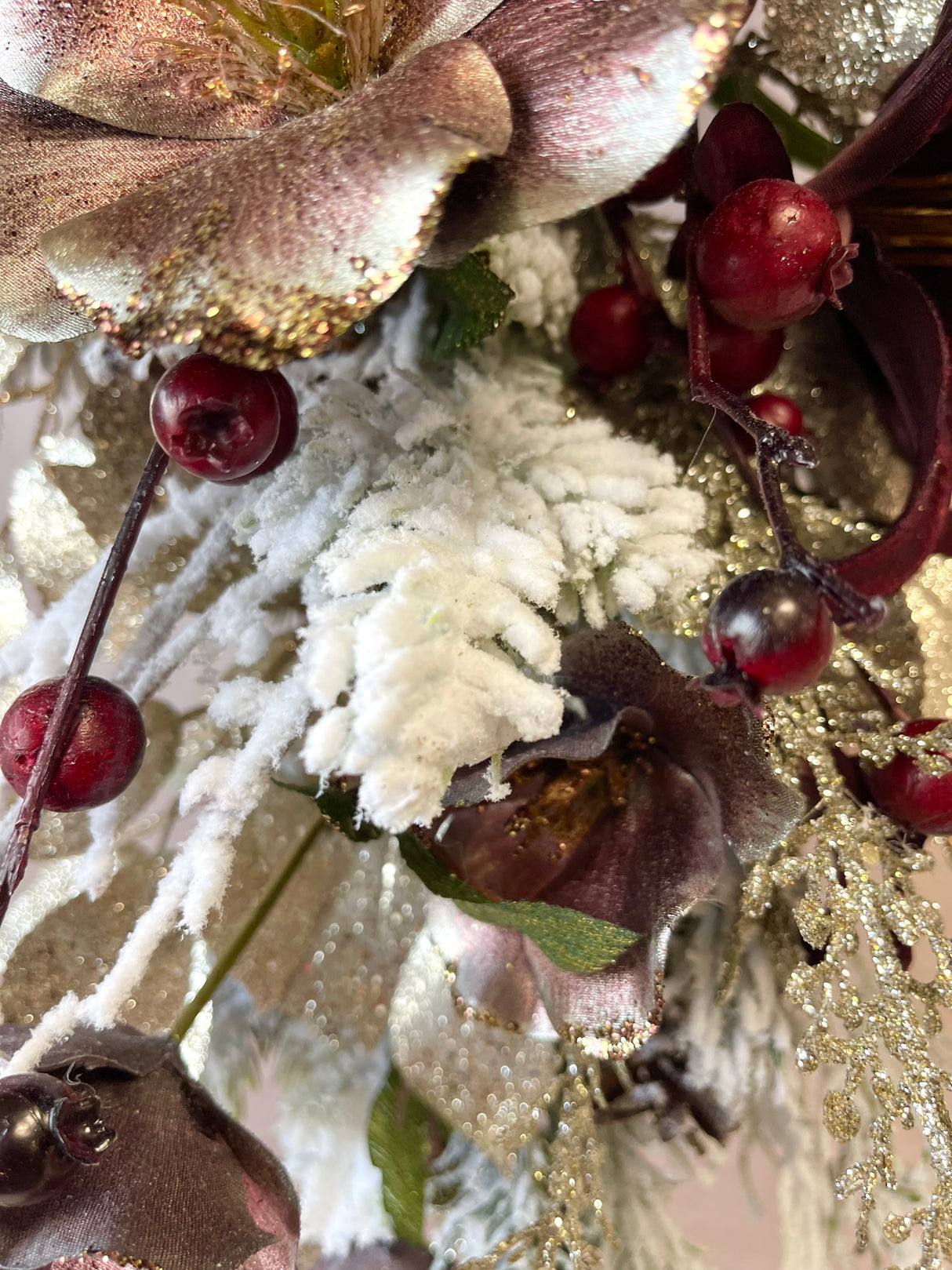 37" Crimson Frost Teardrop