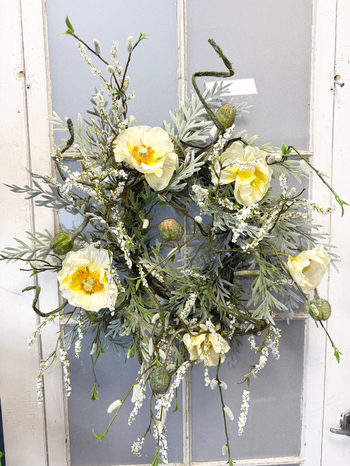 24" Finding Beauty Wreath