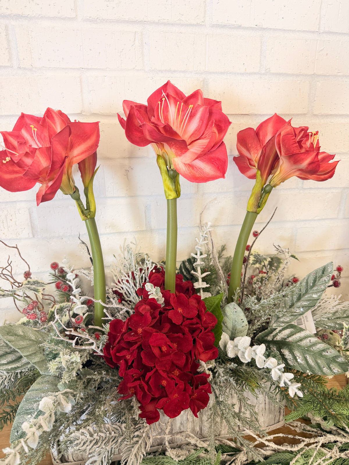 31" Joyful Tidings Centerpiece