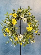 White & Yellow Daisy Wreath