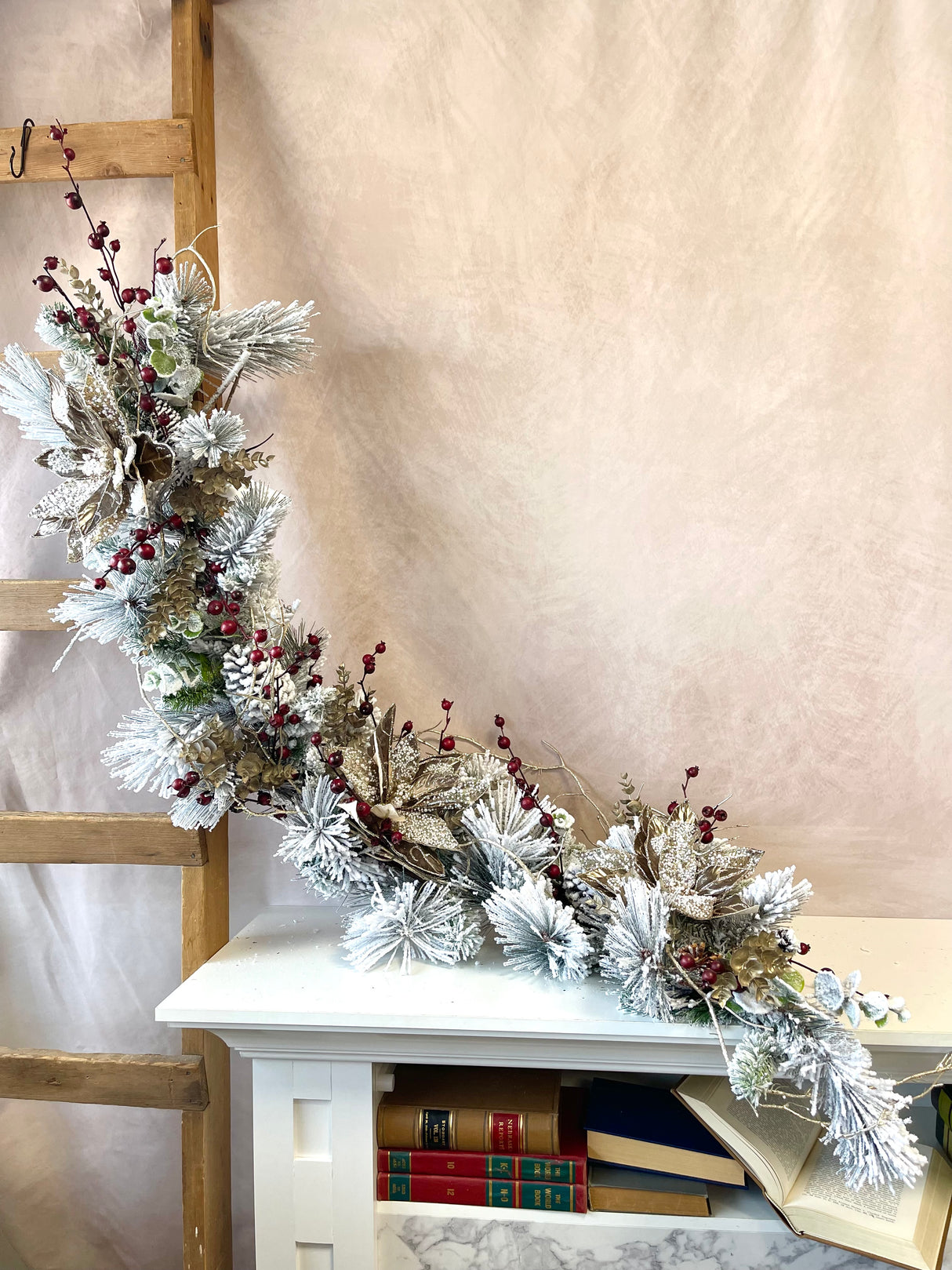 68" The Magic Of Winter Garland