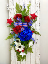 25" Old Glory Vertical Swag