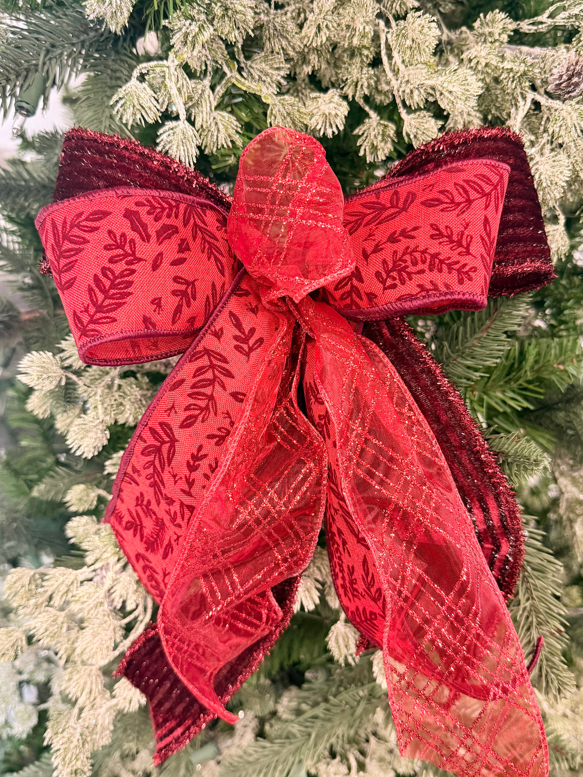10" Crimson Mini Bow