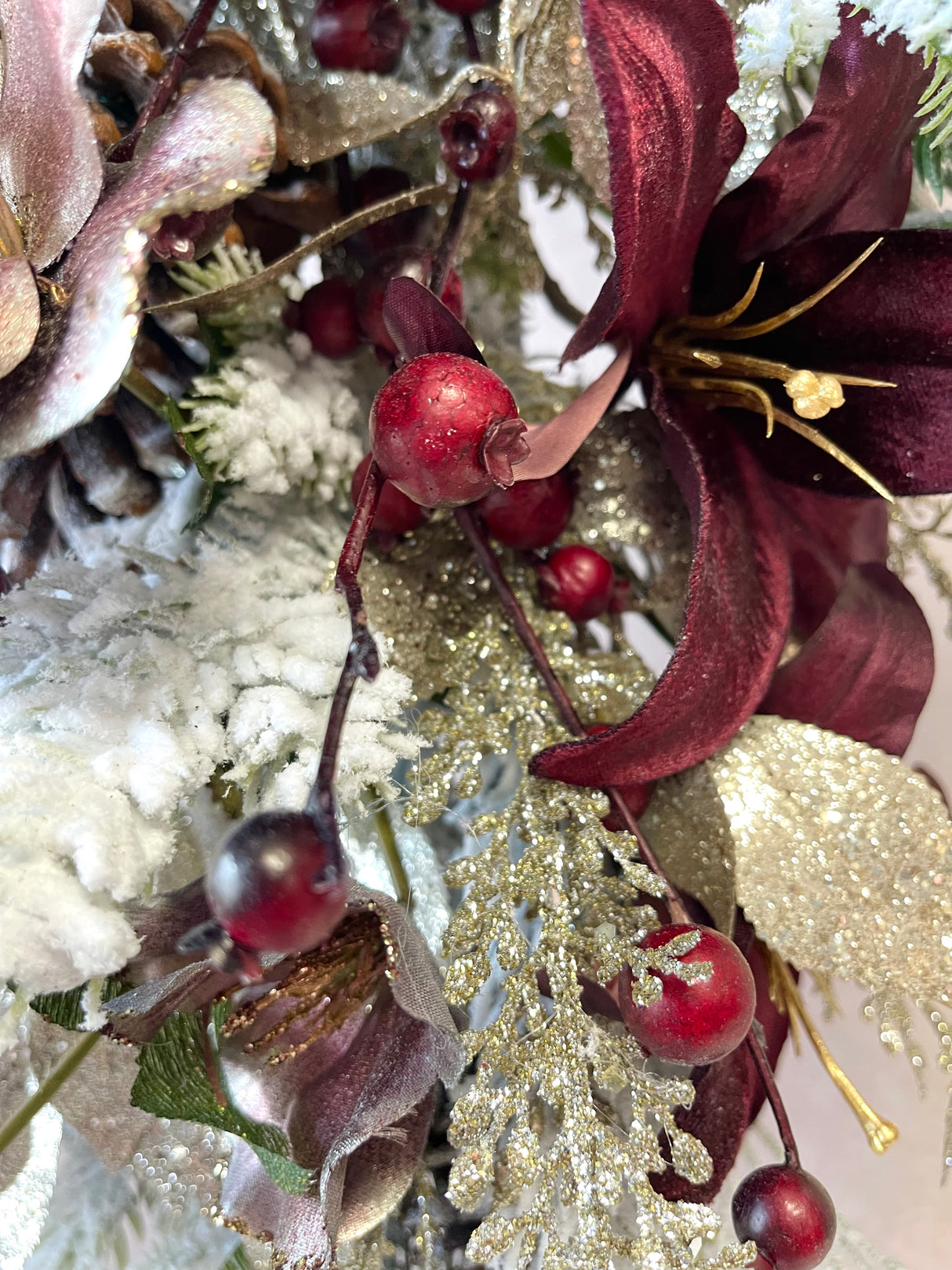 37" Crimson Frost Teardrop